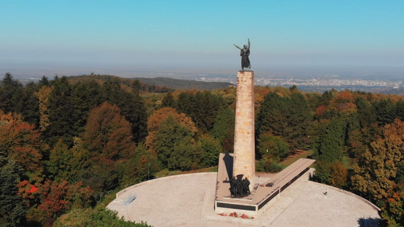 Spomenik Sloboda na Iriškom vencu