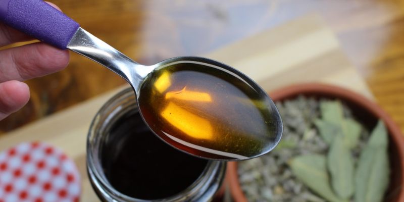 Recept za domaći sirup od lovora i meda