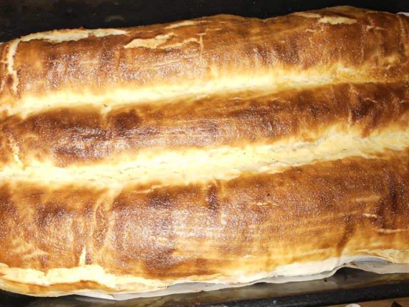 Rolati pite sa jabukama u tepsiji