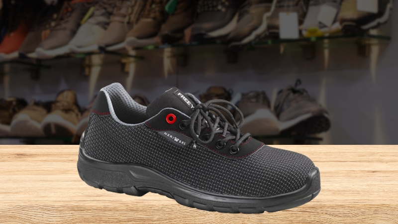 Neri 301 S3 SRC radne cipele od crne mikrofibre sa crvenim detaljem