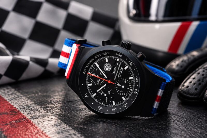 Porsche Design Chronograph 1 crni hronograf u automobilskom stilu